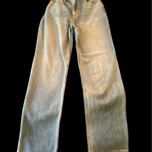Hollister Ultra High Rise Dad Jeans W24 L31